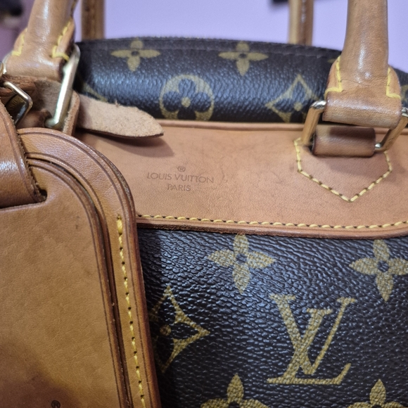 Louis Vuitton Monogram Deaville Bowling Business Handbag - Picture 7 of 16